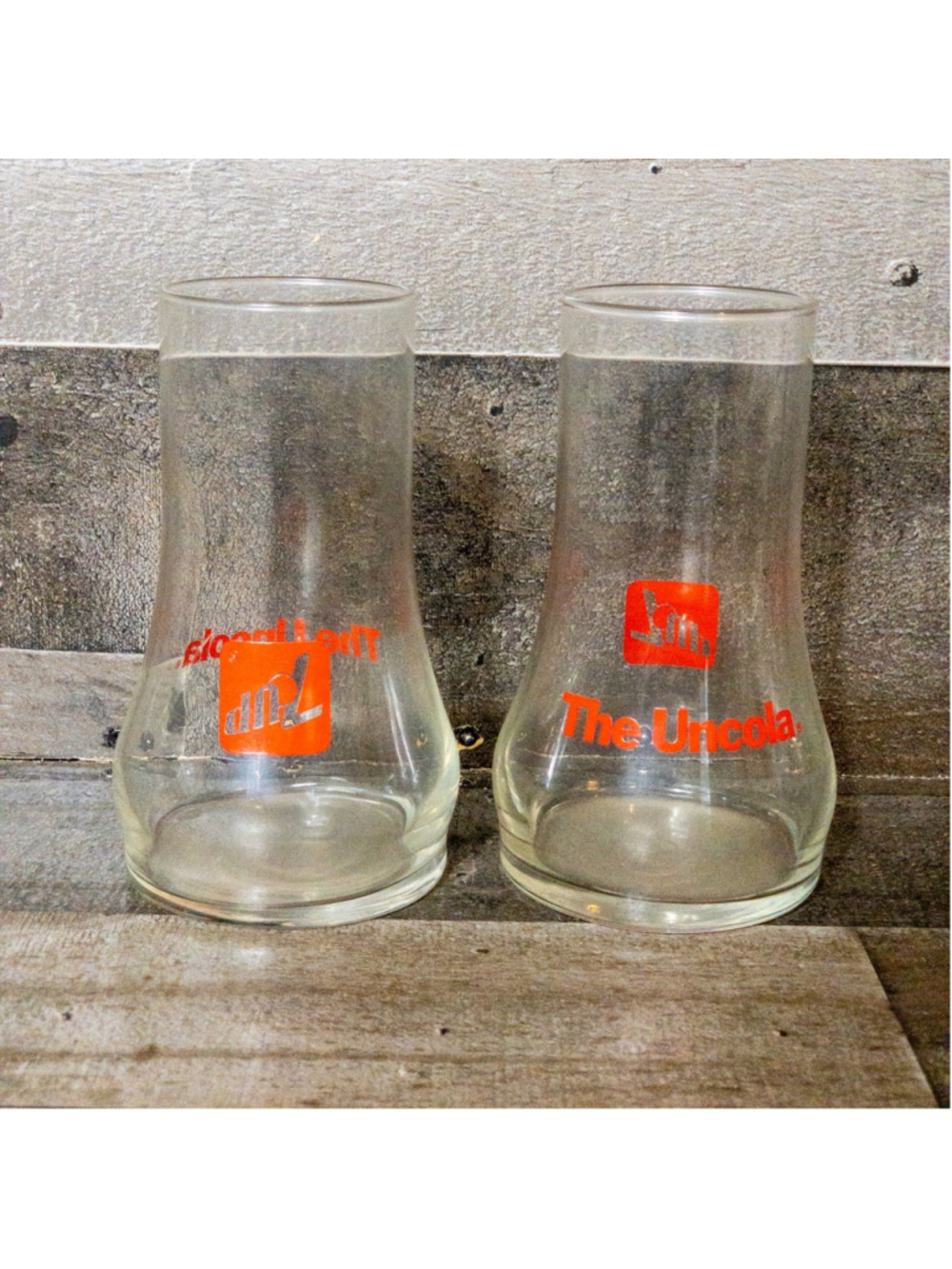 VINTAGE 7-UP THE UNCOLA UPSIDE DOWN DRINING GLASSES SET OF 2 RETRO GLASSWARE
